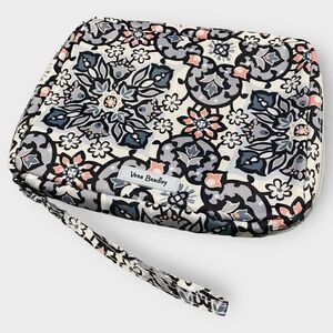 Vera Bradley Lisbon Medallion Lighten Up Wipes Pouch Blue Makeup Travel Bag New